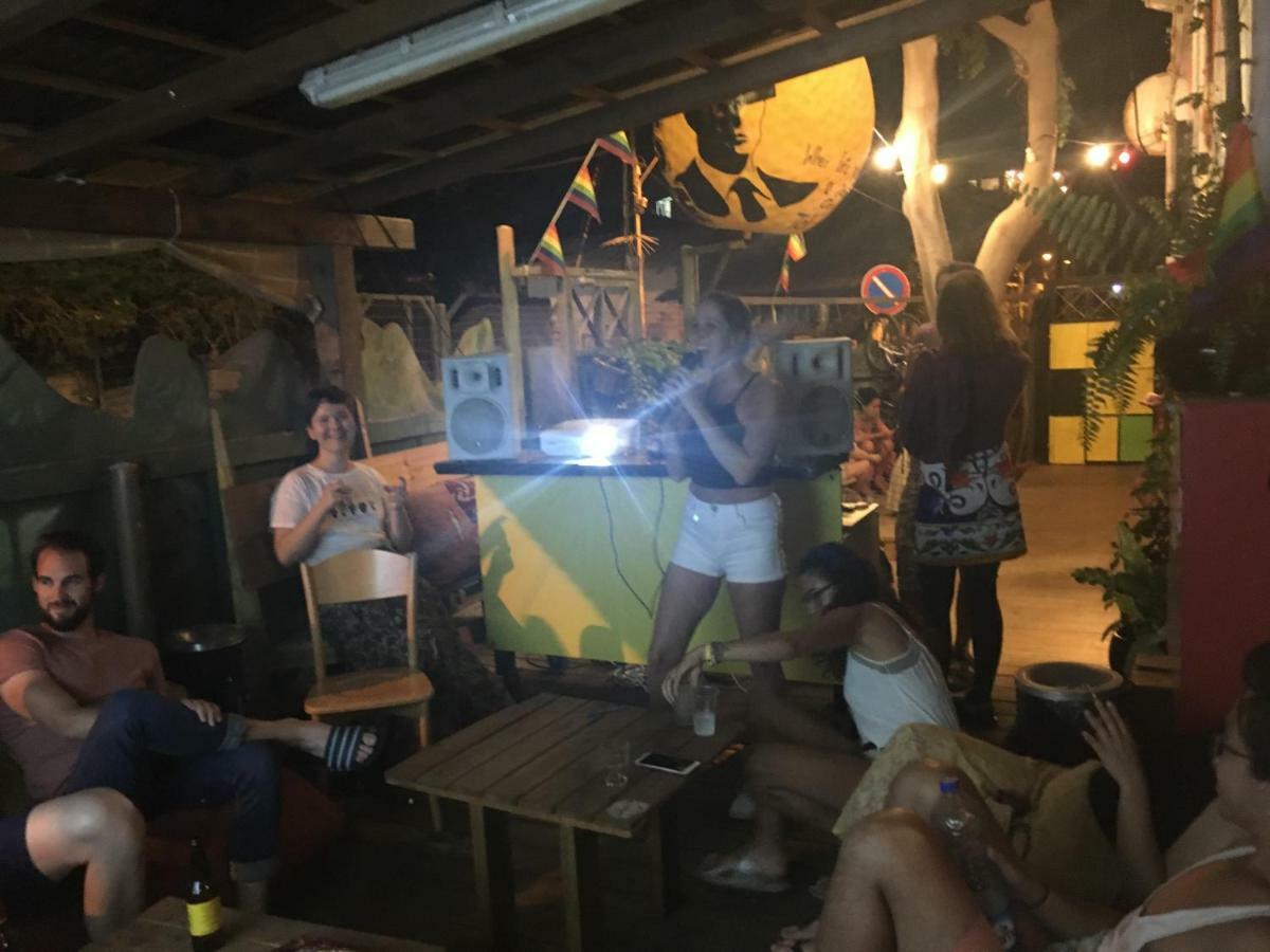 Caravan Hostel Tel Aviv By Roger Age 18-45 Zewnętrze zdjęcie